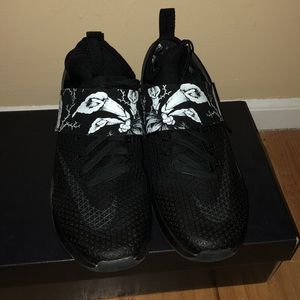WORN ONCE Nike training shoes size 7